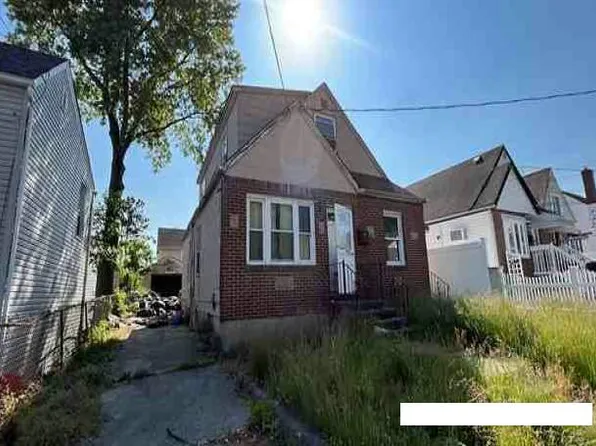 11911 194th St, Saint Albans, NY 11412