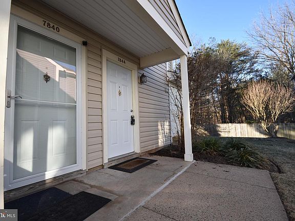 4th image of 7844 Waverley Mill Ct