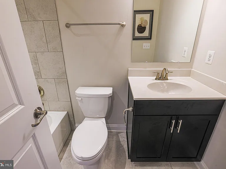 7104 Druce Way — Photo 26