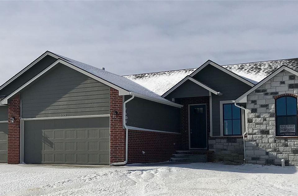 2nd image of 5129 N Athenian Cir