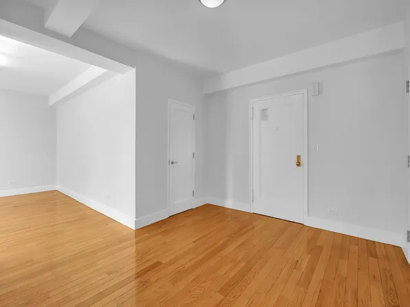 20 Park Avenue image 9 of 10