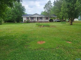 396 Bobo Section Rd, Hazel Green, AL 35750