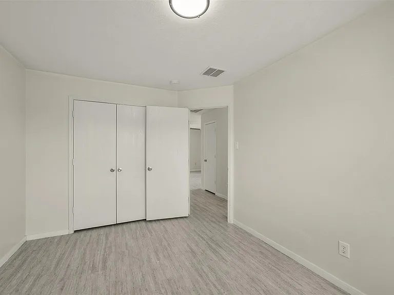 839 Autumn Point Ln — Photo 31