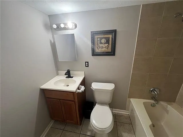 318 Lake Marina Ave #305 — Photo 13