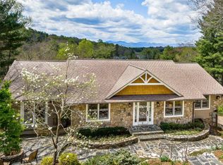 6 Sunset Walk, Asheville, NC 28804