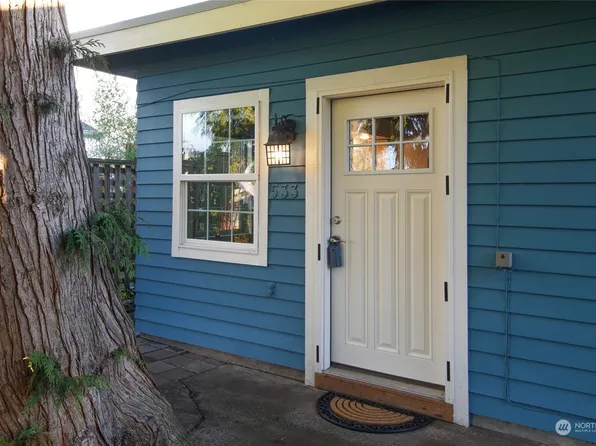 533 F Street, Blaine, WA 98230