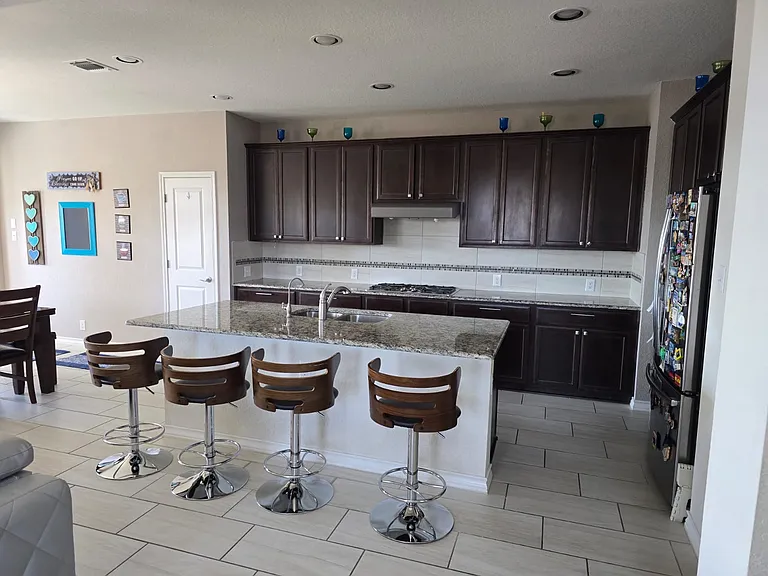 3818 Lariat Way — Photo 8