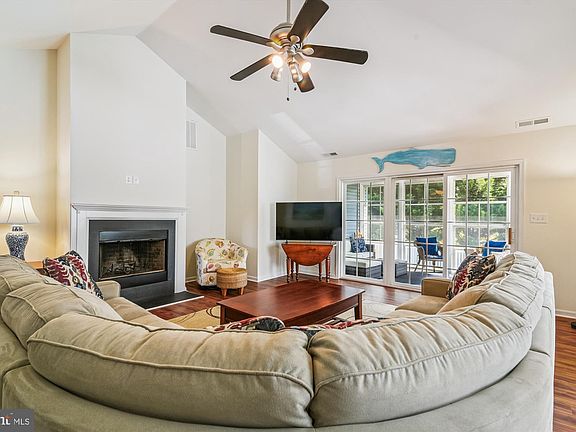 5th image of 34899 Preserve Ln