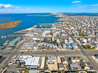 531 Engleside Ave #5, Beach Haven, NJ 08008