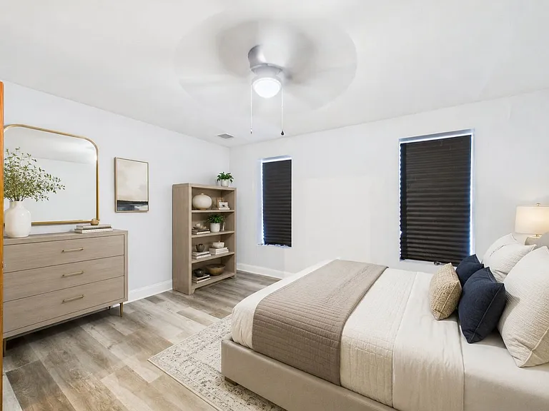 376 Jacob St — Photo 17