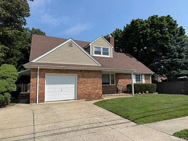 2 bed, 1.0 bath, $2,850 — Photo 2
