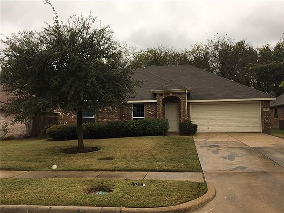 4th image of 1607 Westgate Dr