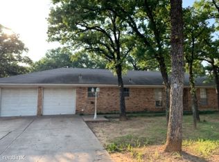 205 Shady Oak Rd, Keene, TX 76059