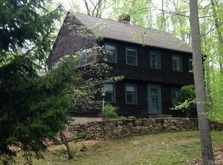 23 Forest Ridge Rd, Woodbury, CT 06798