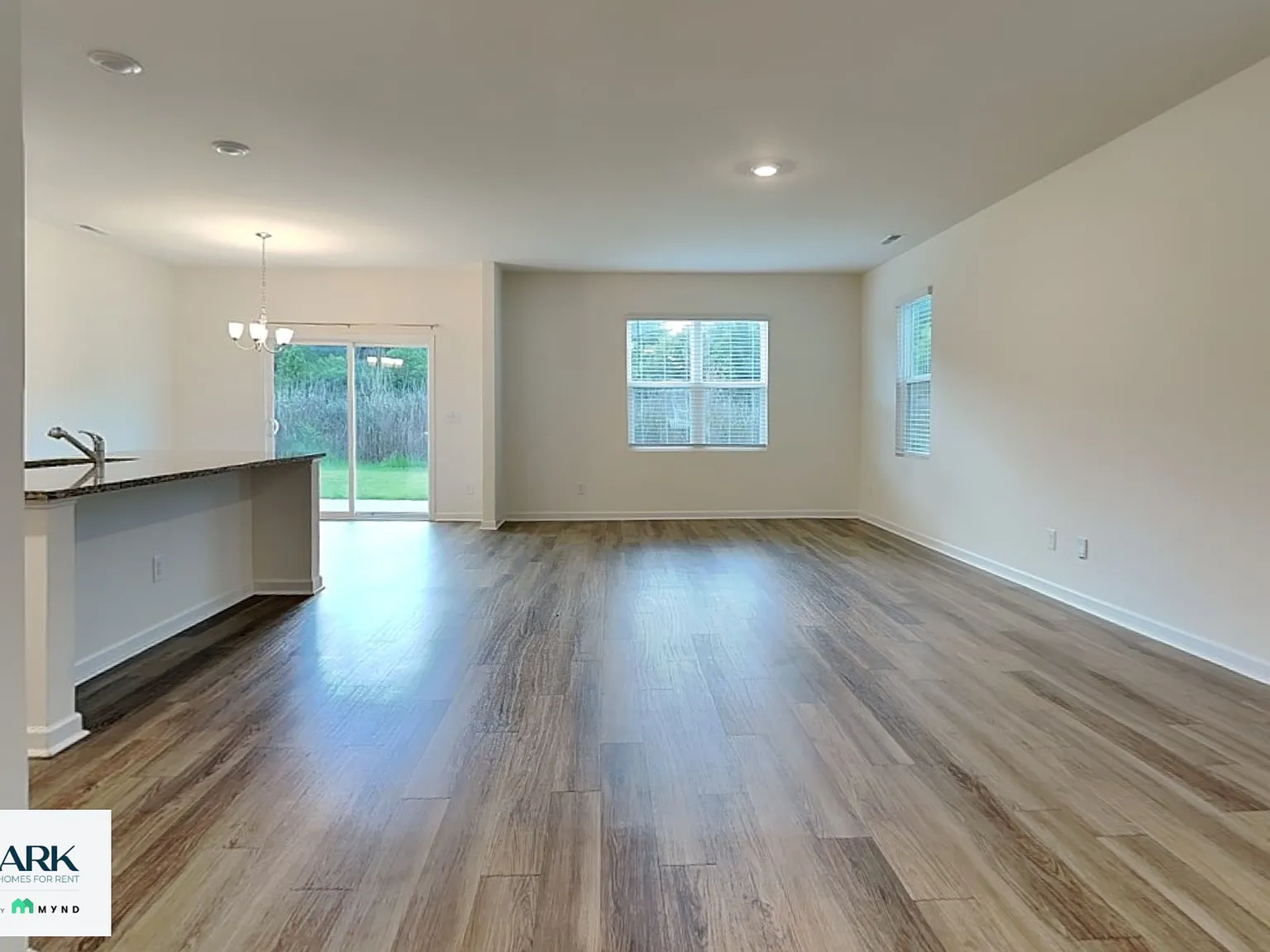 3 bed, 2.5 bath, 2186 sqft, $2,379 — Photo 3