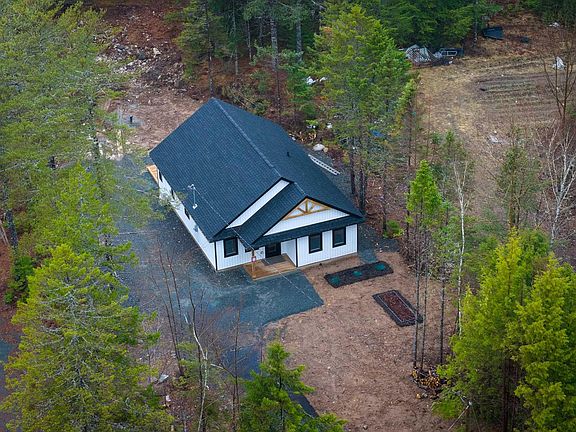 5th image of 977 Cooks Brook Rd