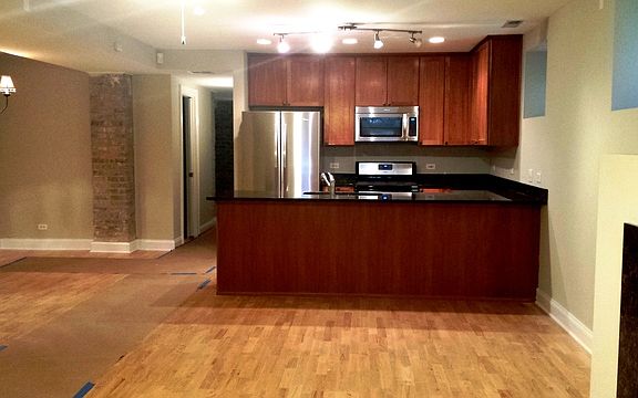 3rd image of 4335 S Vincennes Ave APT 1S