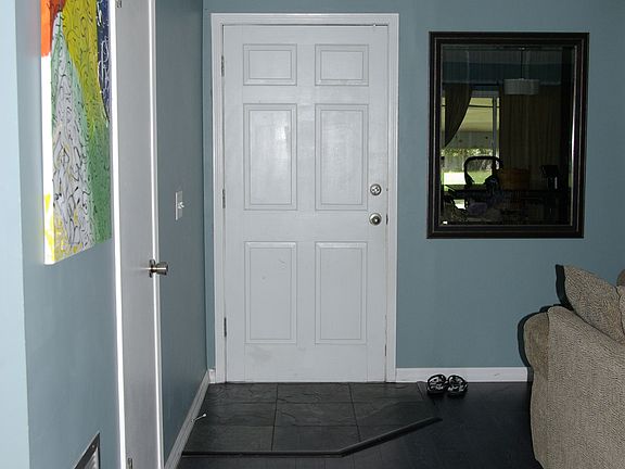 5th image of 3366 Country Pines Dr