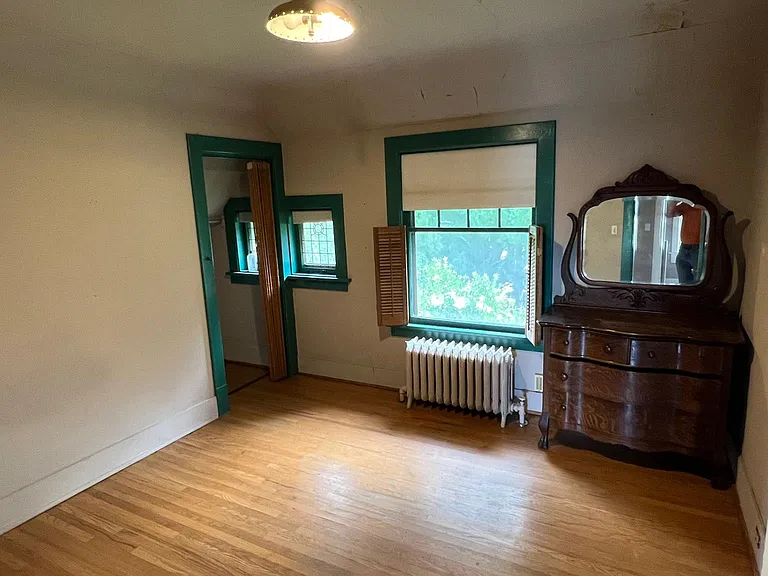 2723 Boylston Ave E — Photo 11