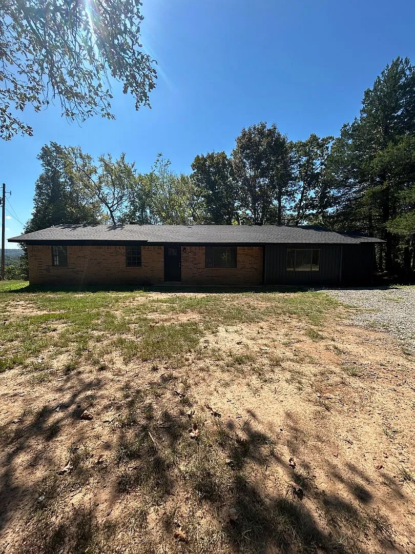 3120 SR 27 — Photo 1