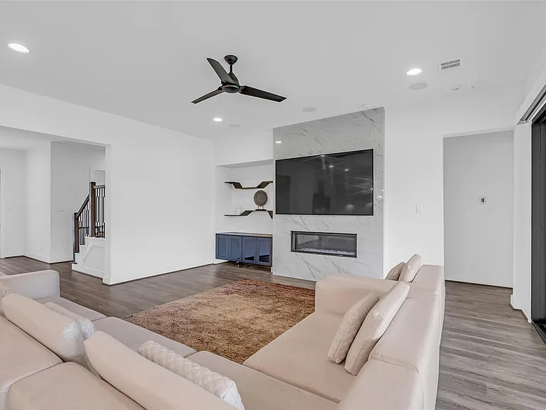 2523 Quickstep Ct — Photo 4