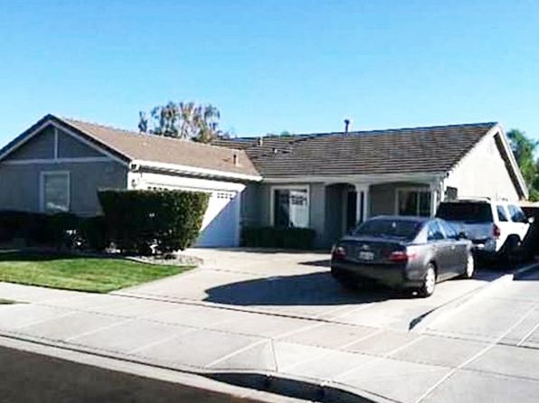 210 Brushwood Pl