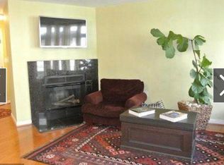 1123 Lake Heron Dr APT 2A, Annapolis, MD 21403