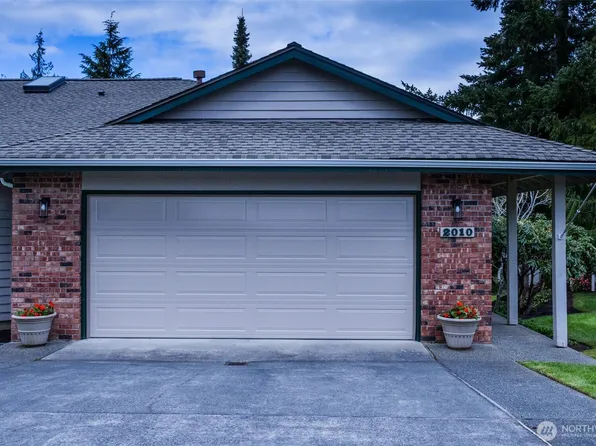 2010 Creekside Lane, Anacortes, WA 98221