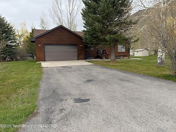 2nd image of 217 Westview Dr