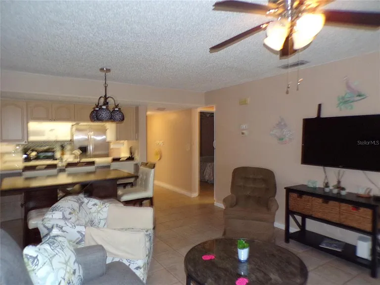 4016 Oakview Dr #J8 — Photo 25