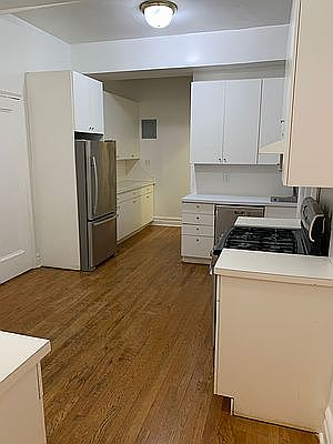 4th image of 2586 Broadway #4E