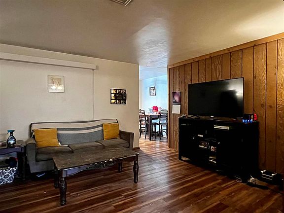 5th image of 1210 Bradbary Ln