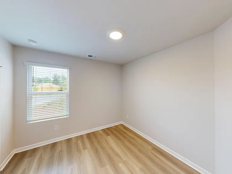 Crescent Valley — Photo 102