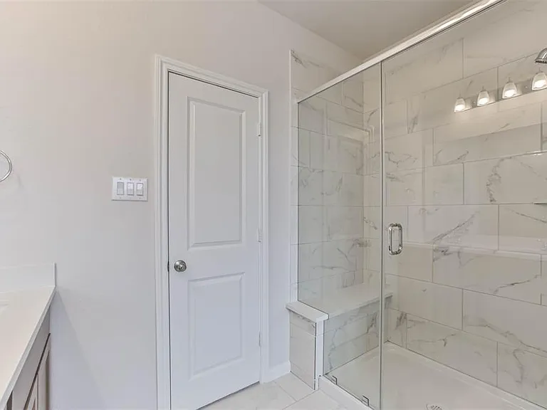 704 Ocean Palms Dr — Photo 15