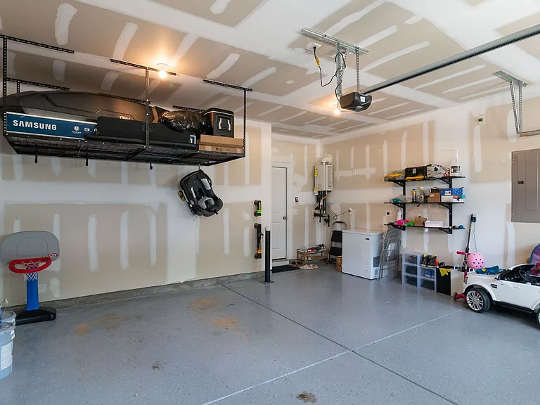 219 Abbot Pl — Photo 29
