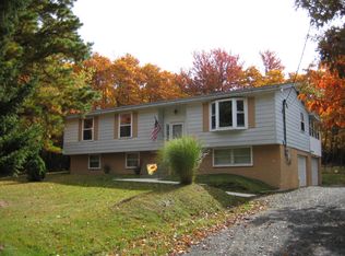 160 Crescent Way, Albrightsville, PA 18210