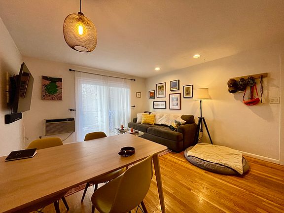 4th image of 15 Euston Rd APT 16