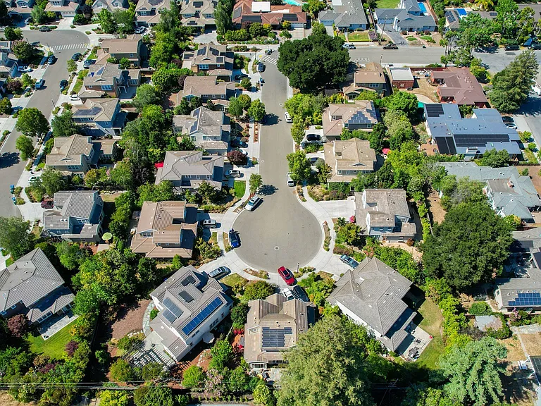 Drone Cul-de-sac View