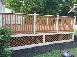16 Hillside Ave, East Windsor, NJ 08520