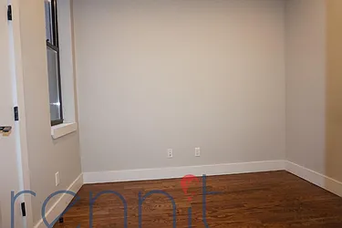 Rented by Rennit Inc.