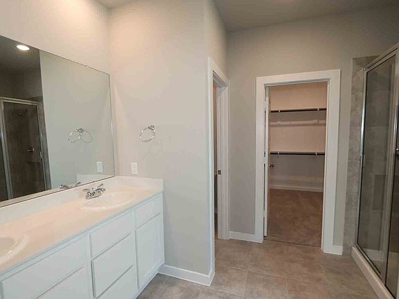 Perdernales Plan 21715 Redwood Bluff Trail Primary Bath