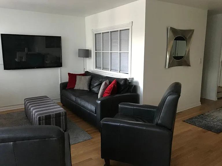 400 E Randolph St #3222 — Photo 9