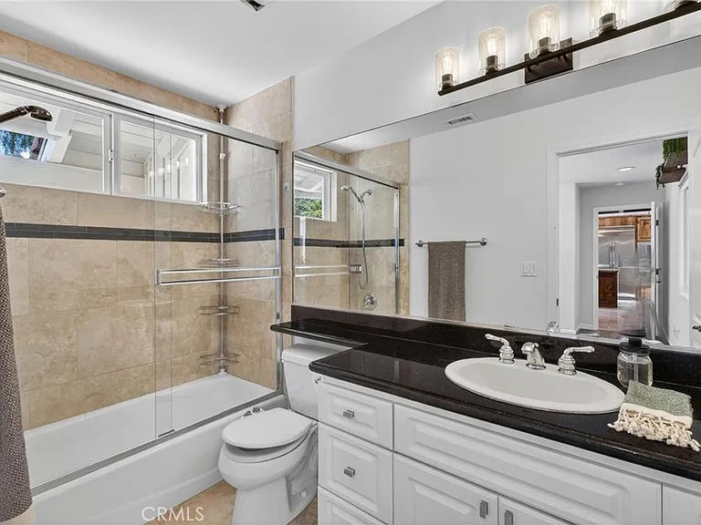 58 Eastfield Dr — Photo 28