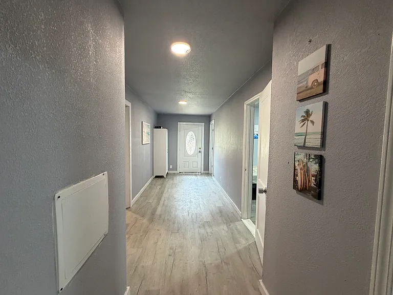 714 SW Dallas St — Photo 24