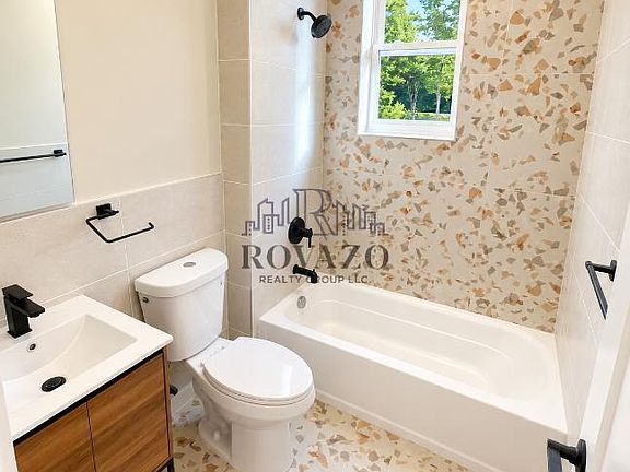 3rd image of 792 Broadway #303