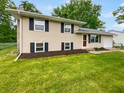 8337 80th St S, Cottage Grove, MN, 55016