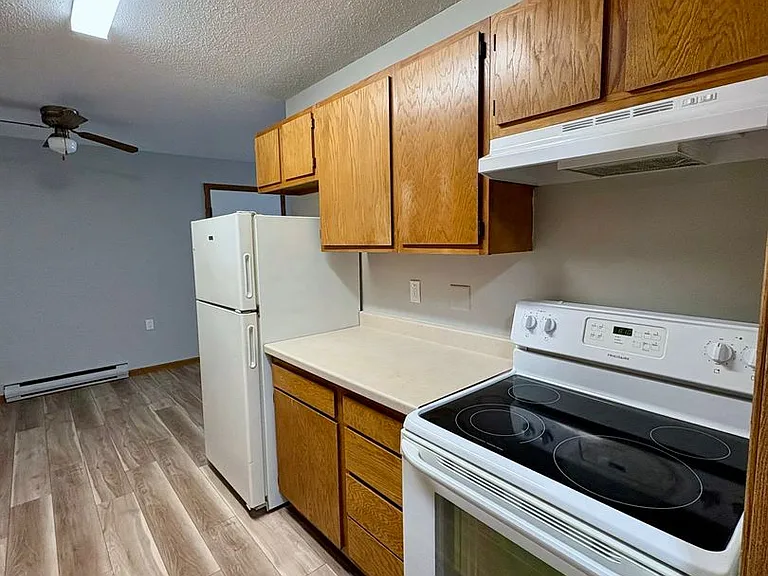 Hershey Manor Apartments — Photo 10