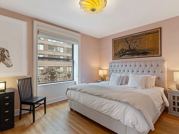 5th image of 251 W 95th St APT 6S