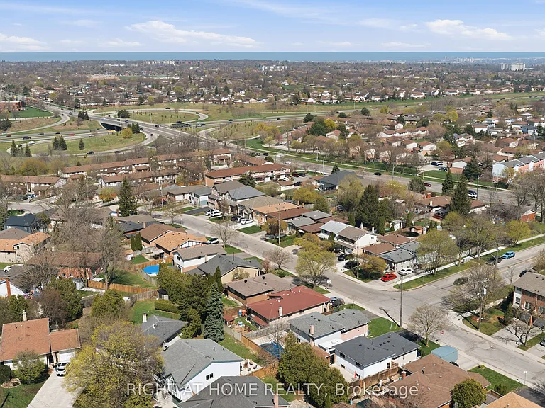 341 Rexford Dr #UPPER — Photo 35