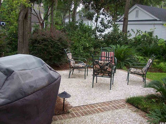 4th image of 46 Park Way